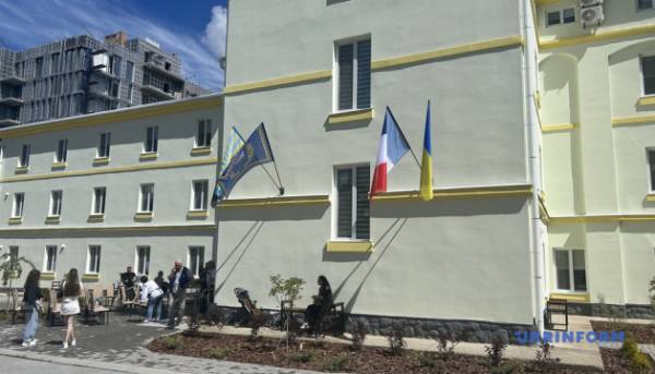 У Чернівцях з'явилося соціальне житло для тих, хто виїхав з Маріуполя. 17