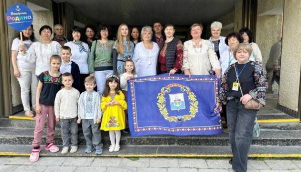 У 22 населених пунктах України функціонує 42 осередки «ЯМаріуполь» - міська рада 2