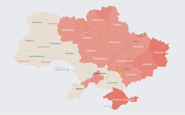 Київ та низка областей вдруге за ніч були оповіщені повітряною тривогою через загрозу балістичних ракет. 4 Київ та низка областей вдруге за ніч були оповіщені повітряною тривогою через загрозу балістичних ракет. 4