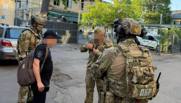 Працівники ТЦК на Одещині погрожували, залякували та незаконно утримували громадян. 17 Працівники ТЦК на Одещині погрожували, залякували та незаконно утримували громадян. 17